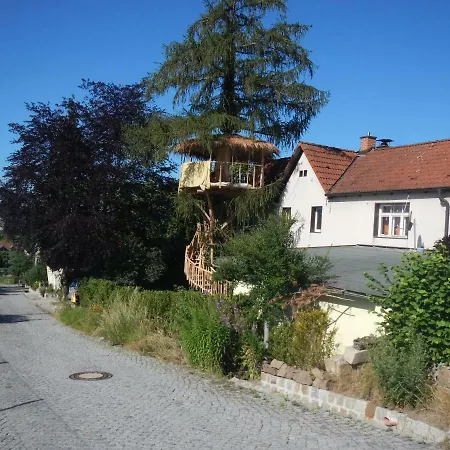 Treehouse_dresden דירה